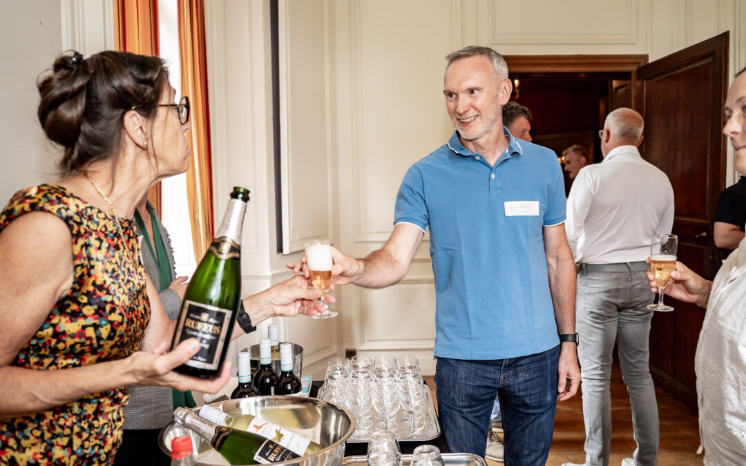 Organisation événement entreprise : guide complet pour un moment marquant